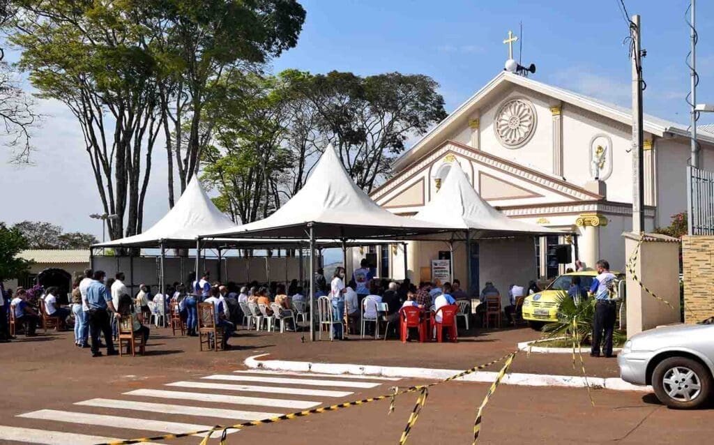 Vídeo Missa dos 50 anos da Paróquia N Sra de Lourdes em Jacutinga e