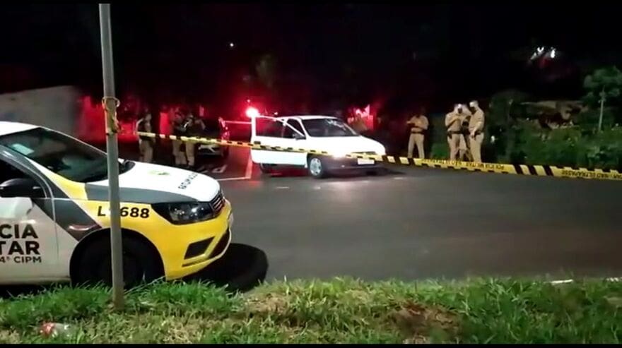 Homem é assassinado a tiros dentro do carro em Londrina