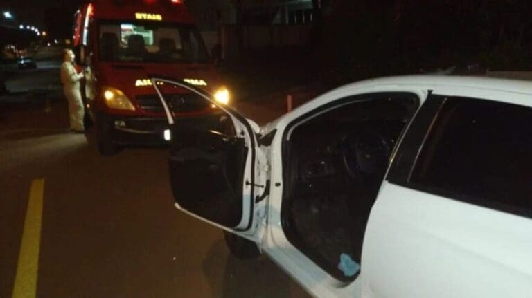 Homem atropela marido de enfermeira após confusão