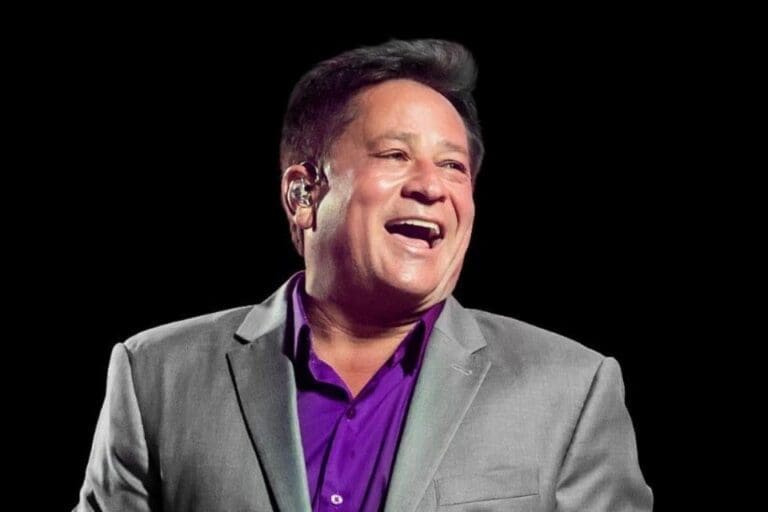 Cantor Leonardo testa positivo para coronavírus