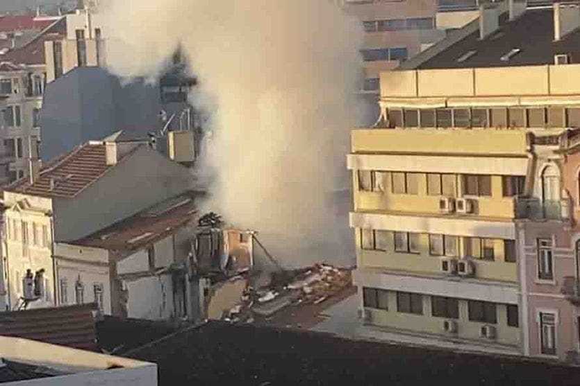 Explosão e incêndio em prédio no centro de Lisboa neste domingo (20)