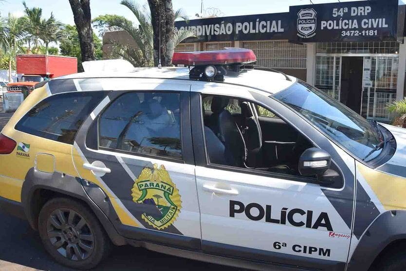 Homem é preso após ameaçar e trancar esposa com os filhos na residência