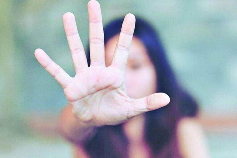 Polícia Militar flagra mulher sendo agredida em Ivaiporã