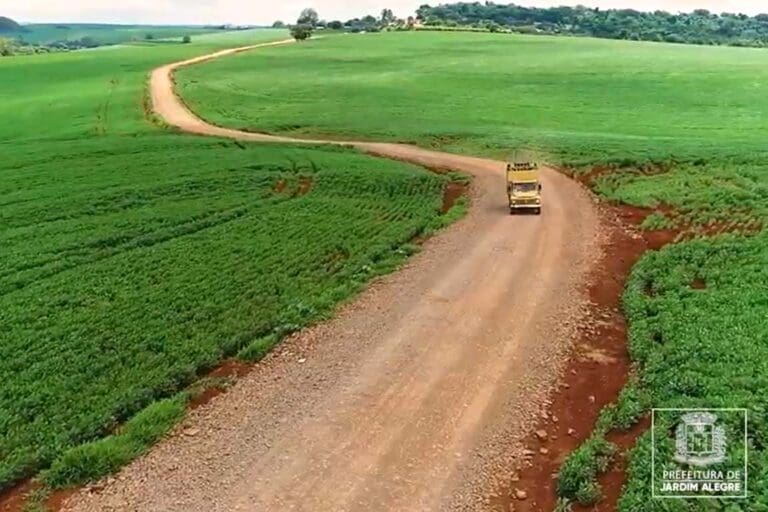 Readequação da estrada Barra Preta à Balsa do Marolo