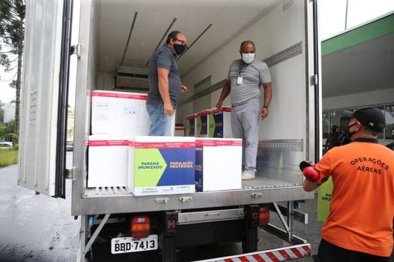 22ª Regional de Saúde Ivaiporã recebe 2.760 doses da vacina contra Covid-19