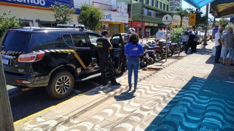 PF e Receita realizam ação em Apucarana e Arapongas