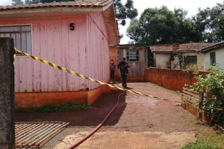 Fogo atinge casa e homem morre queimado no Paraná