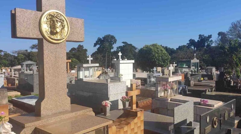 Cemitério Municipal de Jardim Alegre