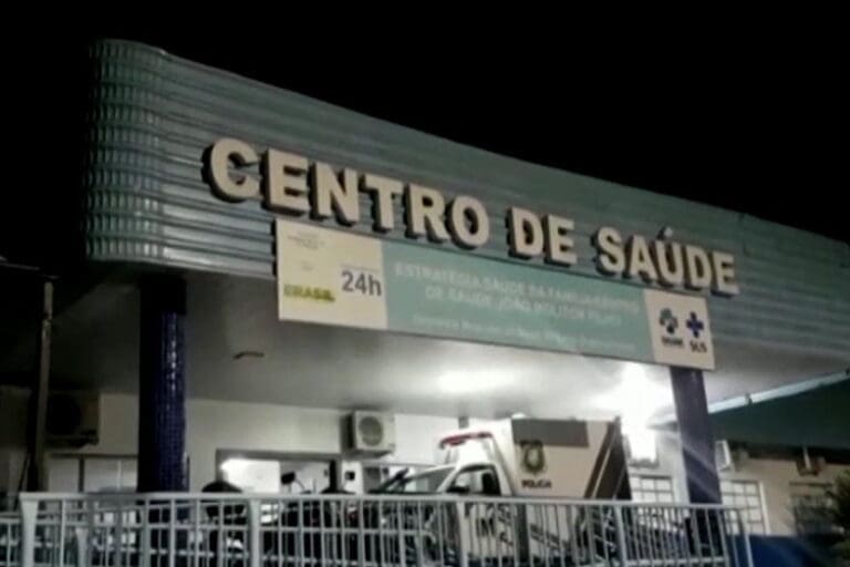 Jovem de 22 anos é assassinado com 12 facadas no Paraná