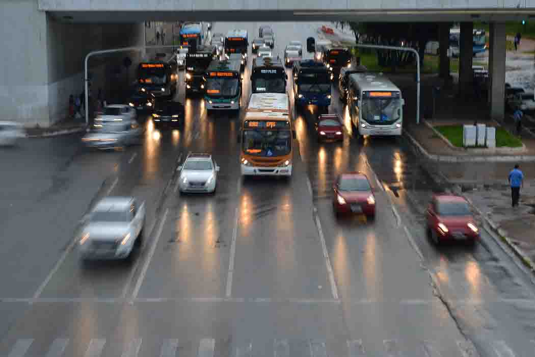 Mudanças no Código de Trânsito começam a valer neste mês