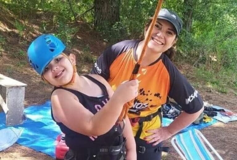 Três pessoas da mesma família morrem em cachoeira no PR