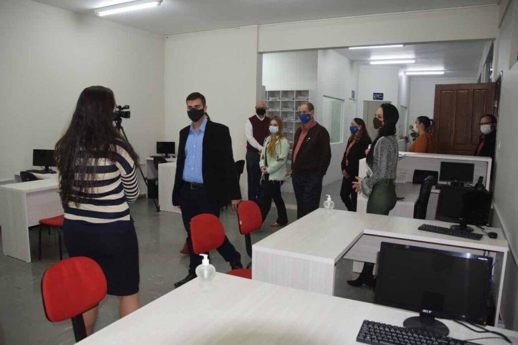 UCP/Univale inaugura novo espaço do Emajuri