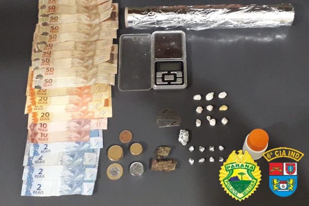 Suspeita de tráfico de drogas em Faxinal é presa pela ROTAM