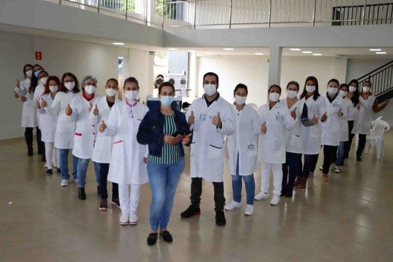 vaiporã vacina população com 50 anos