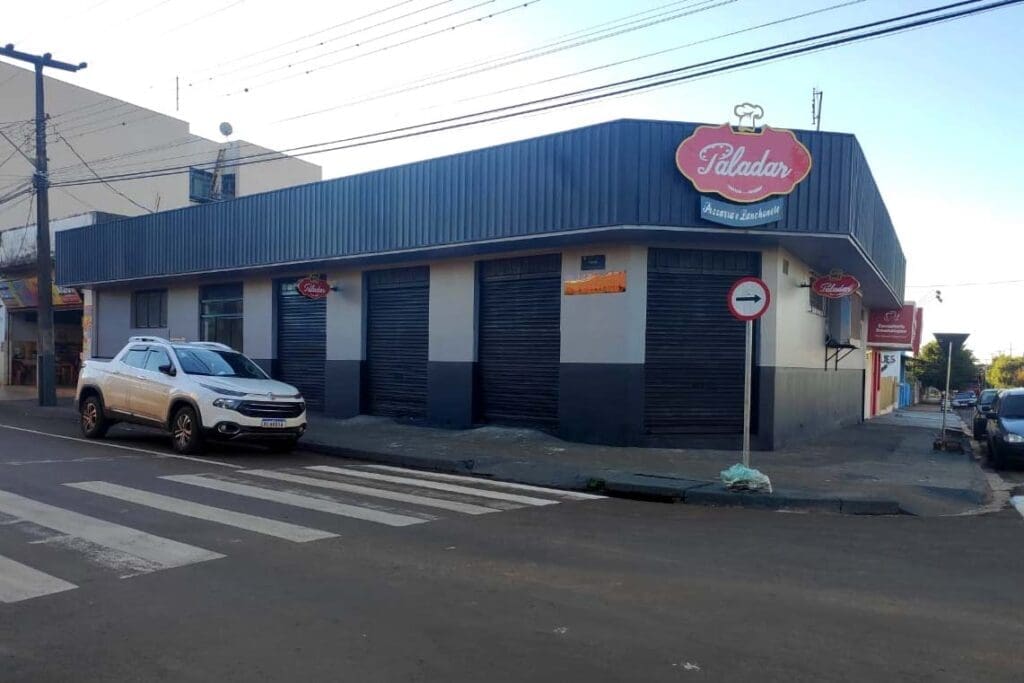 Lanchonete e Pizzaria Paladar está em novo endereço