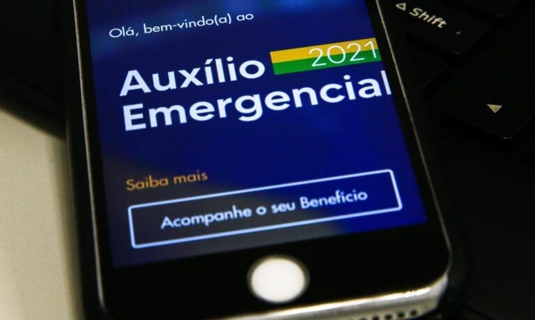 Caixa deve antecipar a 4ª parcela do Auxílio Emergencial