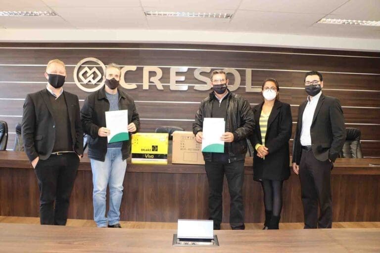 Saúde de Ivaiporã recebe equipamentos médicos da Cresol