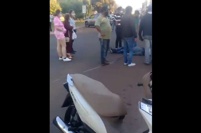 Motociclista fica ferido em acidente no centro de Ivaiporã