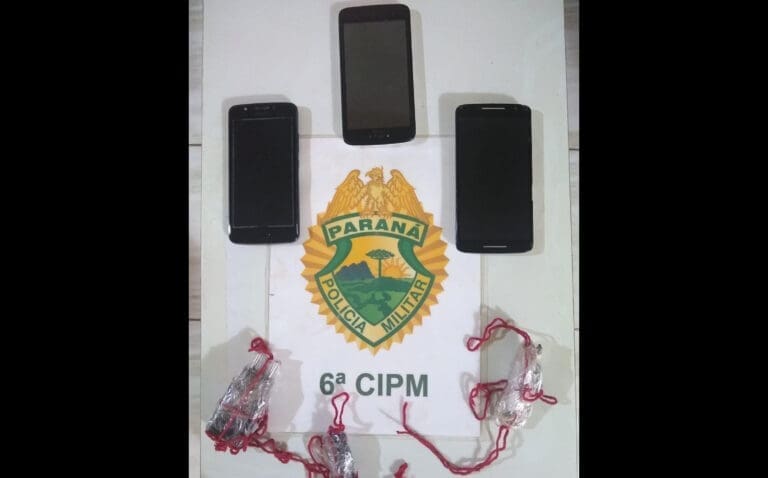 Homem é flagrado tentando jogar celulares para dentro da Cadeia de Ivaiporã