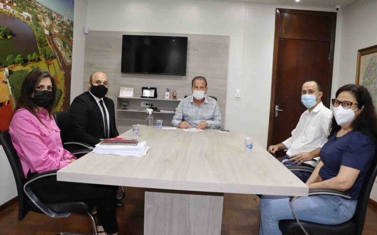 Prefeitura de Ivaiporã receberá 1,5 mi pelo processamento da folha de pagamento