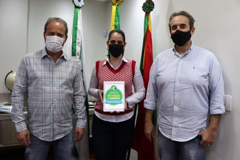 Prefeitura de Ivaiporã adere ao Programa Nacional de Prevenção à Corrupção