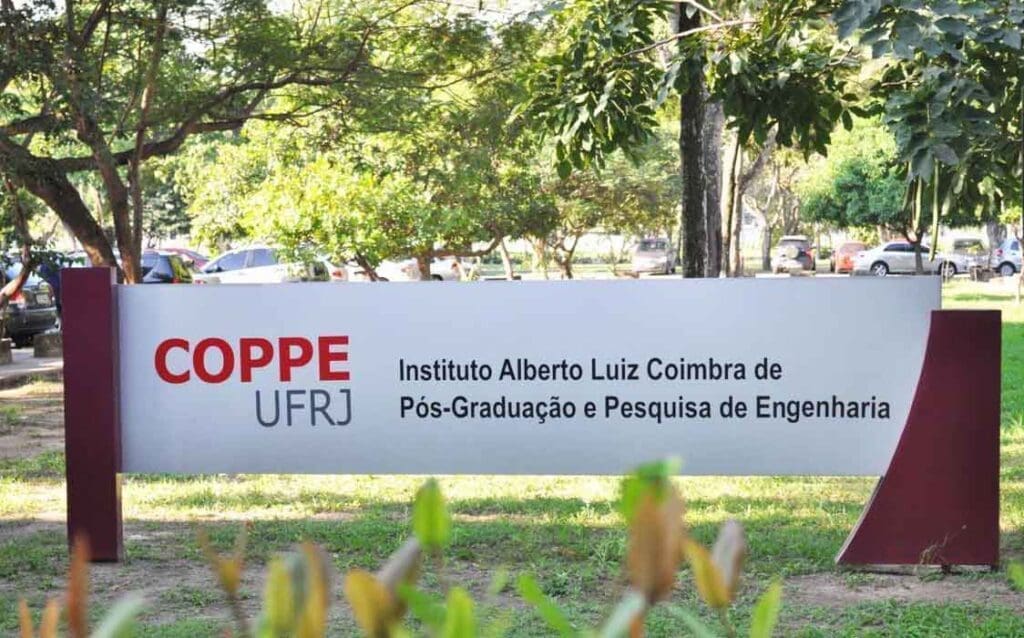 Vacina da UFRJ contra a covid-19 deve ter testes em humanos este ano