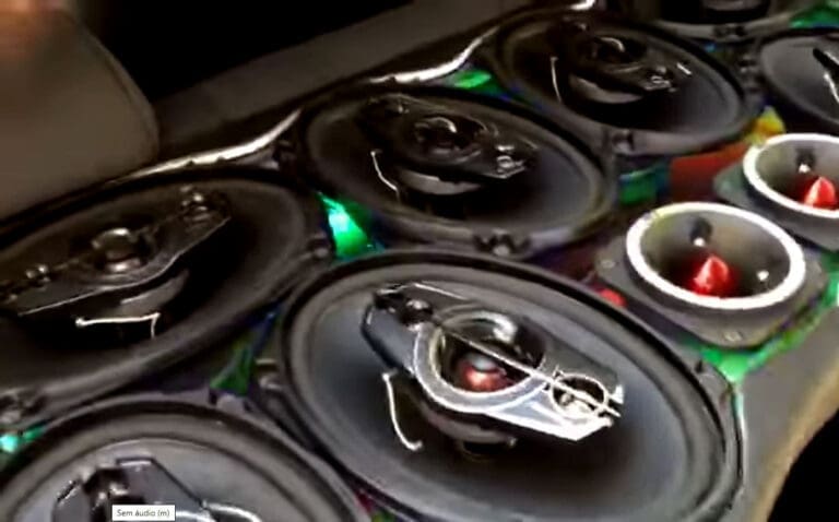 PM apreende equipamento de som por perturbação