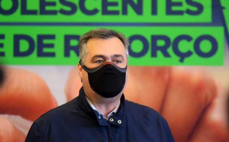 Beto Preto: "Variante delta já se tornou predominante no PR"