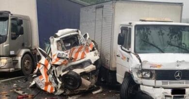 Motorista morre durante engavetamento na rodovia BR-376