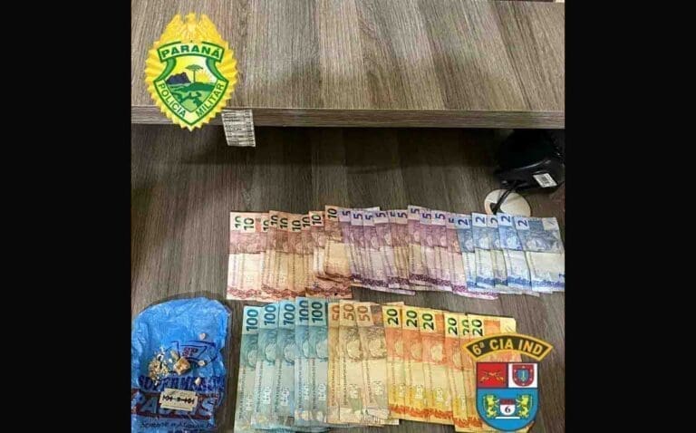 Duas mulheres presas Rotam