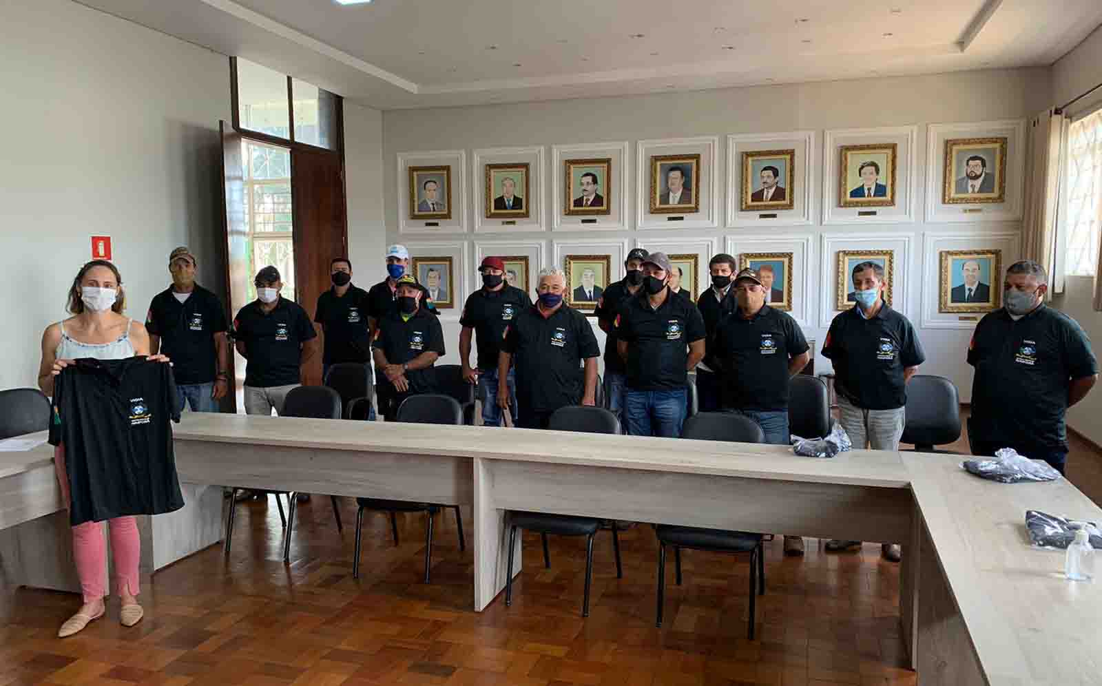 Vigias patrimoniais uniforme