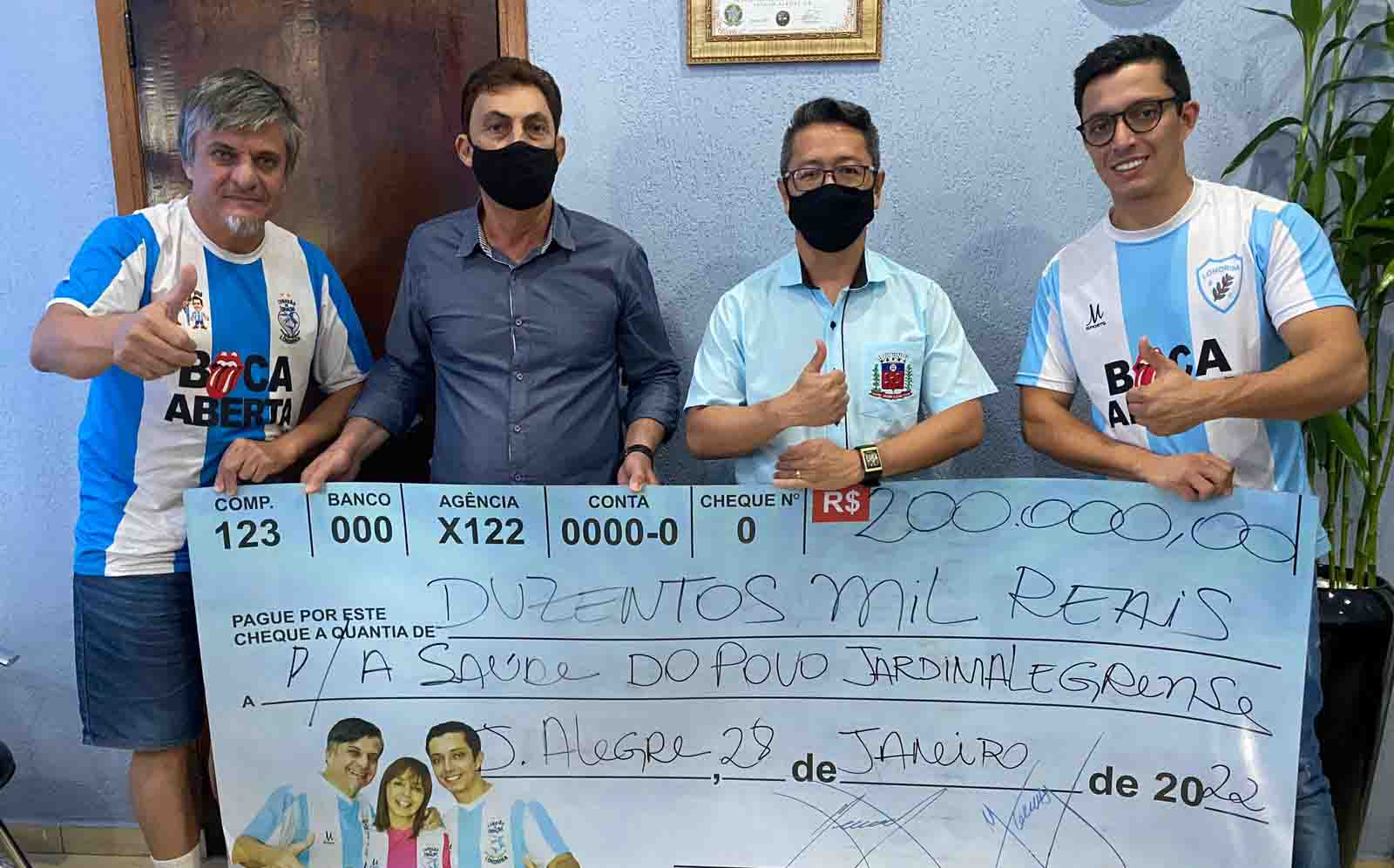 Boca Aberta entrega recurso para a saúde de Jardim Alegre