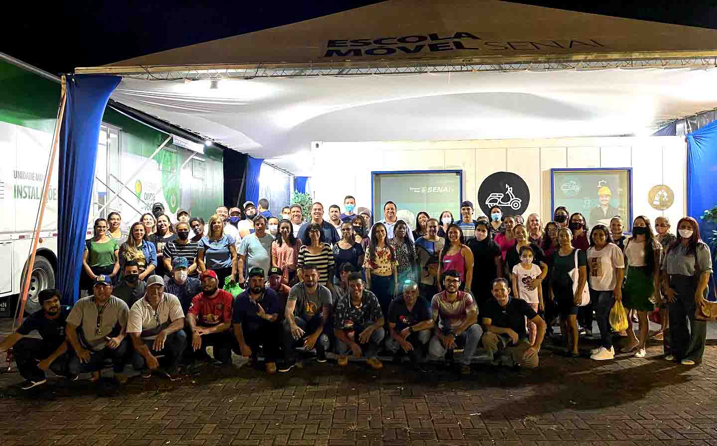 Capacitação de alunos Escola Móvel Senai