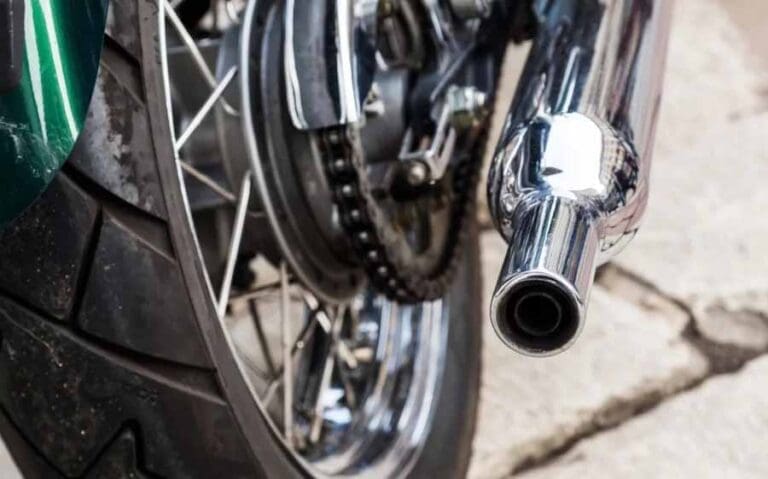 escapamento adulterado