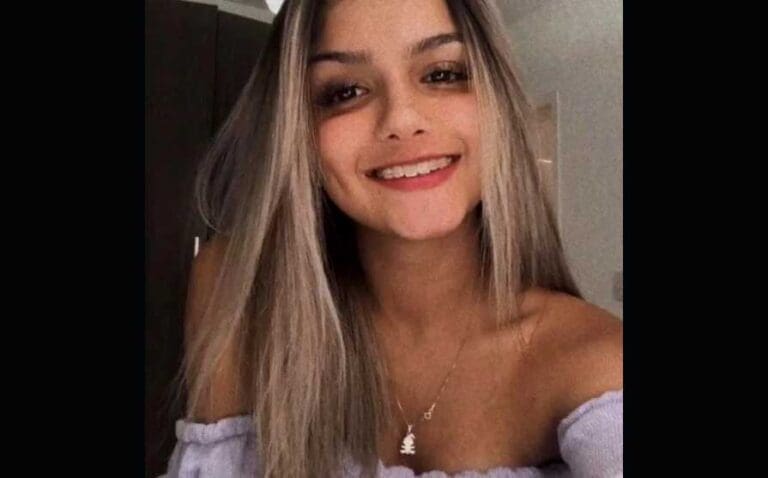 Maria Eduarda Cavalcante de Souza, de 18 anos