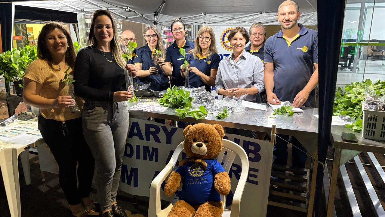 f895c6f8-e959-4e73-a0b7-7f74c438492b