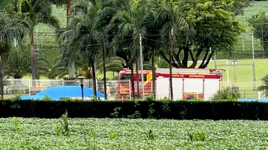 Local do afogamento infantil em Londrina: sede do SINTTROL, onde menino de 5 anos perdeu a vida.