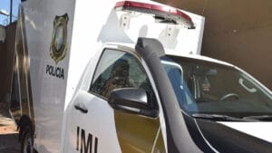 Viatura do Instituto Médico Legal (IML) acionada para atender ocorrência e recolher o corpo