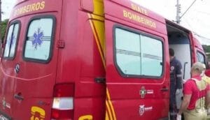 Equipes de resgate atendem acidente em estrada rural de Arapuã com vítimas graves