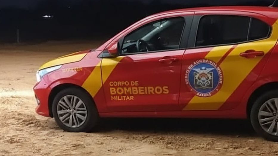 Bombeiros confirmaram buscas no Rio Ivaí