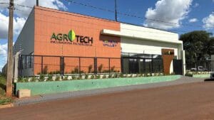 Estrutura da incubadora tecnológica Agrotech em Ivaiporã voltada ao desenvolvimento de startups e inovação