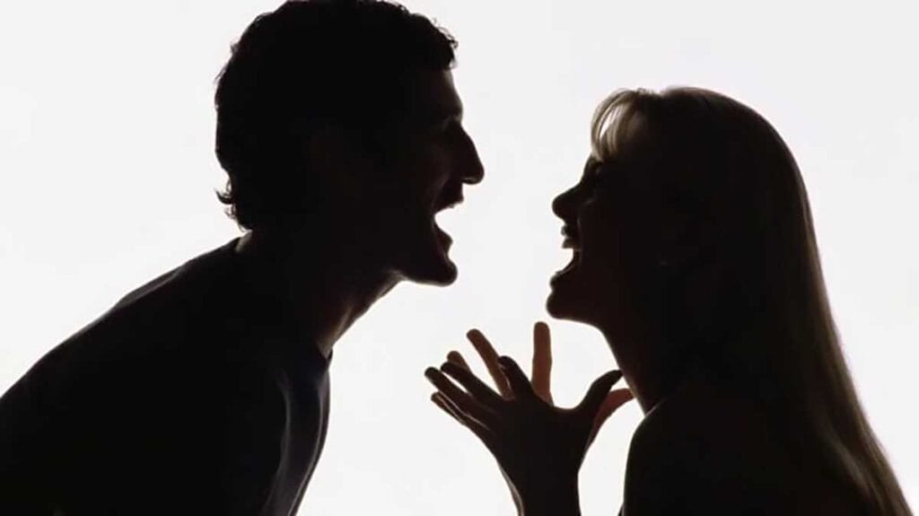 Atendimento de ocorrência de briga de casal em Jardim Alegre