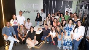 Professores da Fatec Ivaiporã em reunião na Incubadora Tecnológica