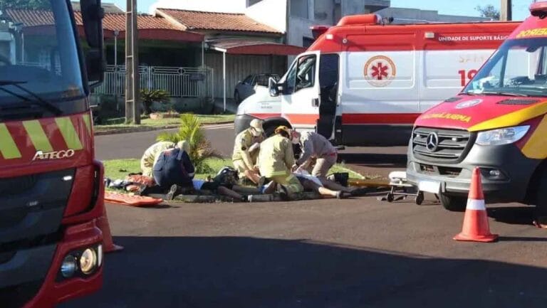 Cruzamento da Avenida Osvaldo Cruz com a Avenida Aparício Cardoso Bitencourt, em Ivaiporã