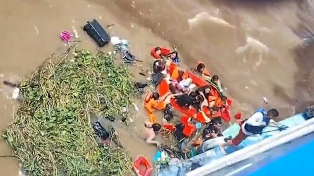 Bebê prematuro foi salvo dentro de cooler durante naufrágio em Manaus