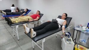 Doadores participam da campanha Sangue Bom na Fatec Ivaiporã