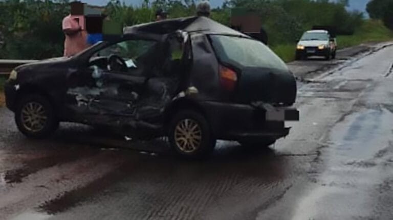 Acidente na PR-272 em Cruzmaltina no trevo de dinizópolis