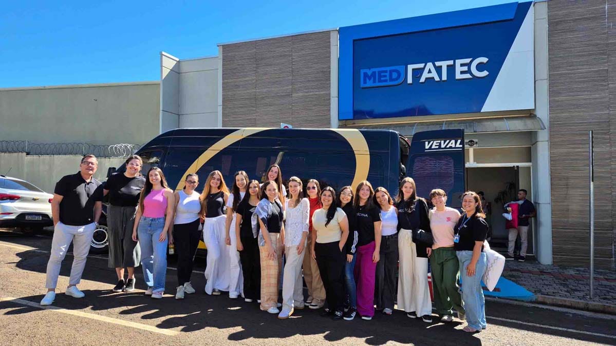 Acadêmicos e professores de Medicina da Fatec Ivaiporã participam de ação de saúde em Pontal do Paraná