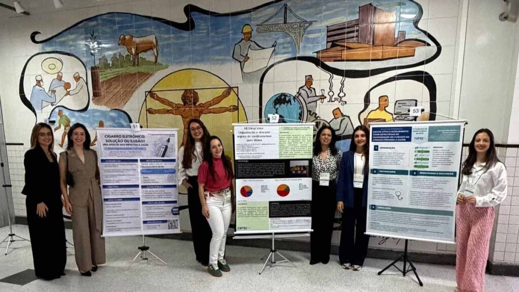Acadêmicas da Fatec Ivaiporã apresentam trabalhos em congresso de saúde na UFPR
