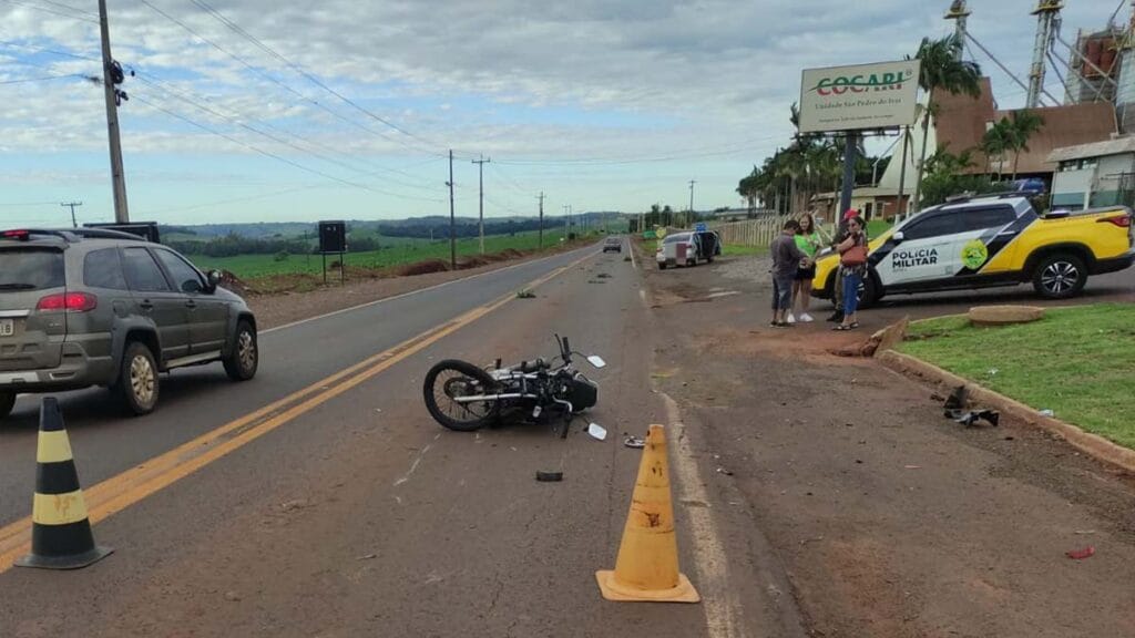 Motociclista ficou ferido após colisão traseira na PR-457